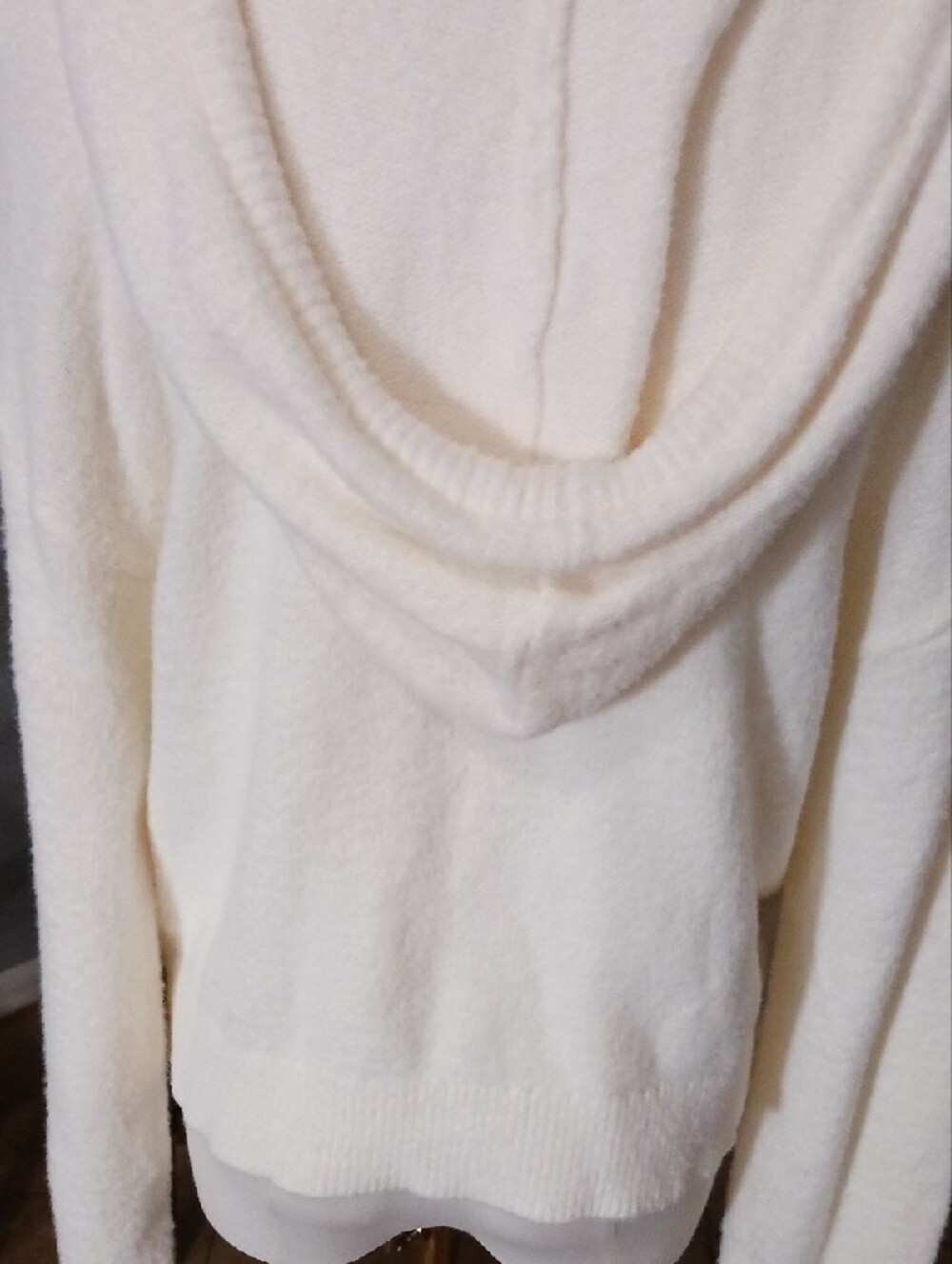SO Cream Hooded Crewneck Sweater - Picture 11 of 15